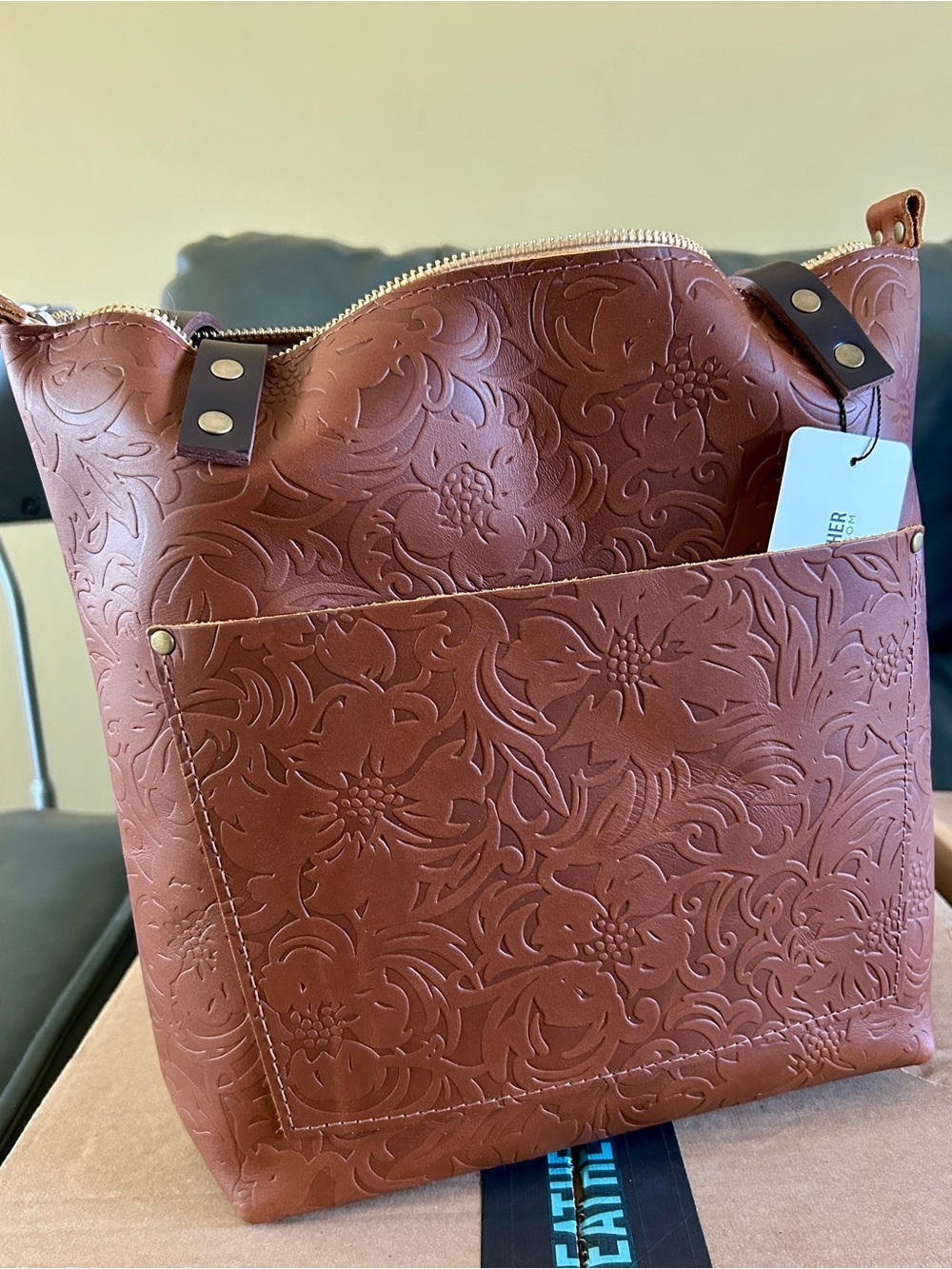 Portland Leather Goods small Meadow zip tote
